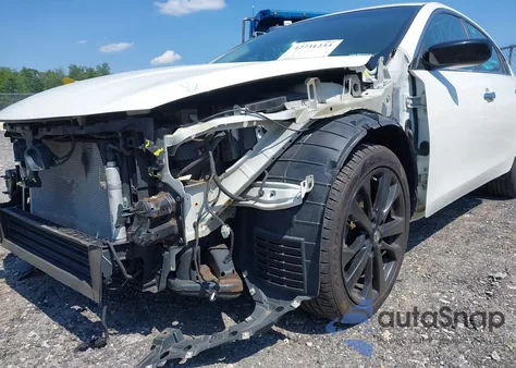 2017 Nissan Altima 2.5/S/Sv/Sl/Sr из США, поврежденный, VIN 1N4AL3AP5HC175143